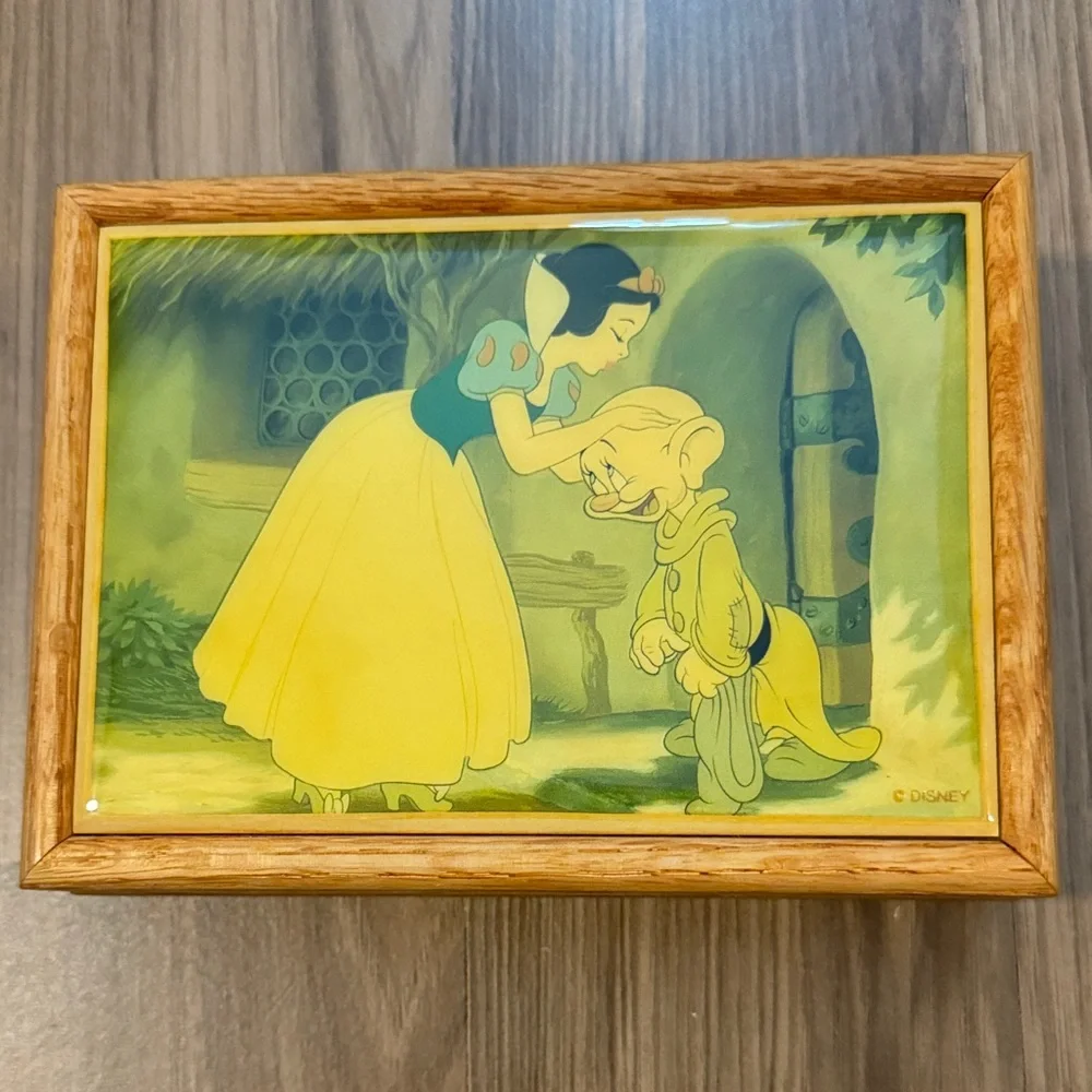 Snow White Dopey Disney Vintage Rare Tile Wood Open Jewelry Trinket Keepsake Box